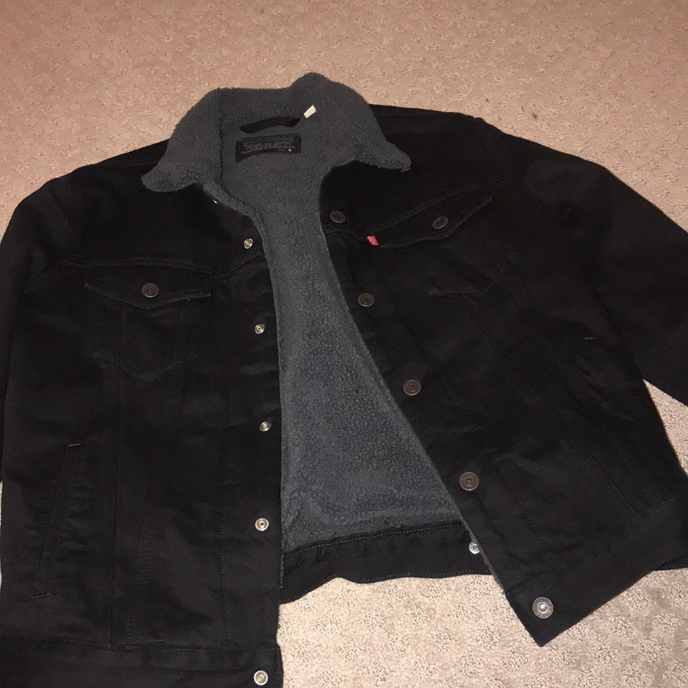 Men’s Levi Jacket - Large